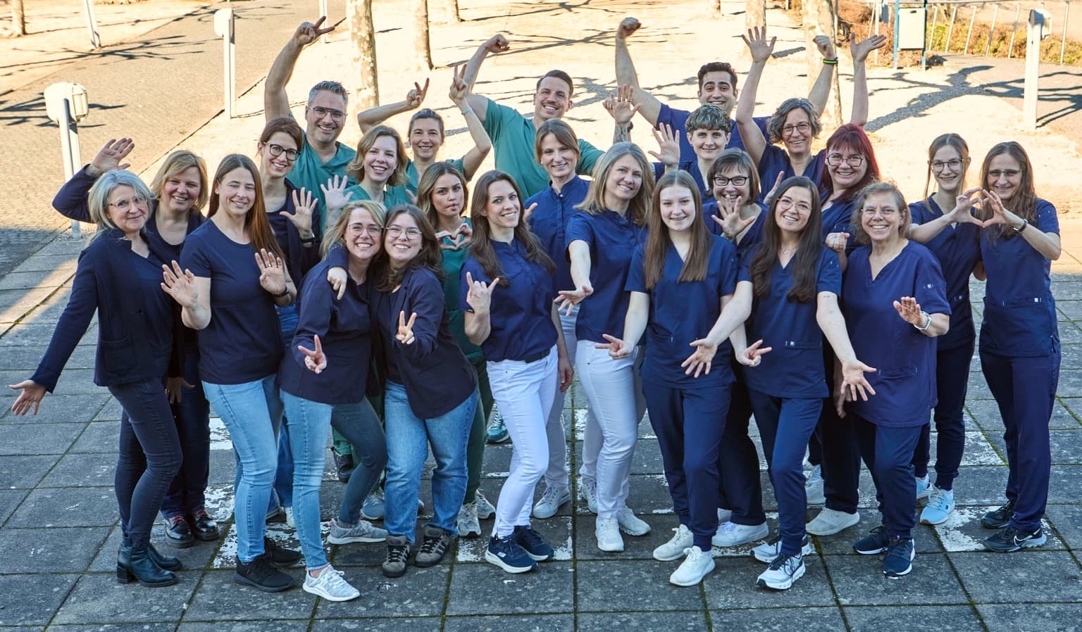 Das gesamte Team der Zahnärzte Odenwald