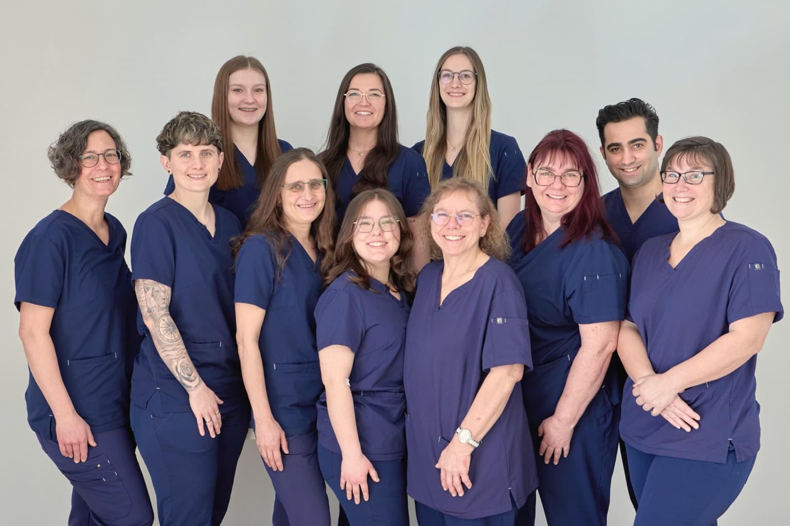 Das Assistenz- und Prophylaxeteam der Zahnärzte Odenwald